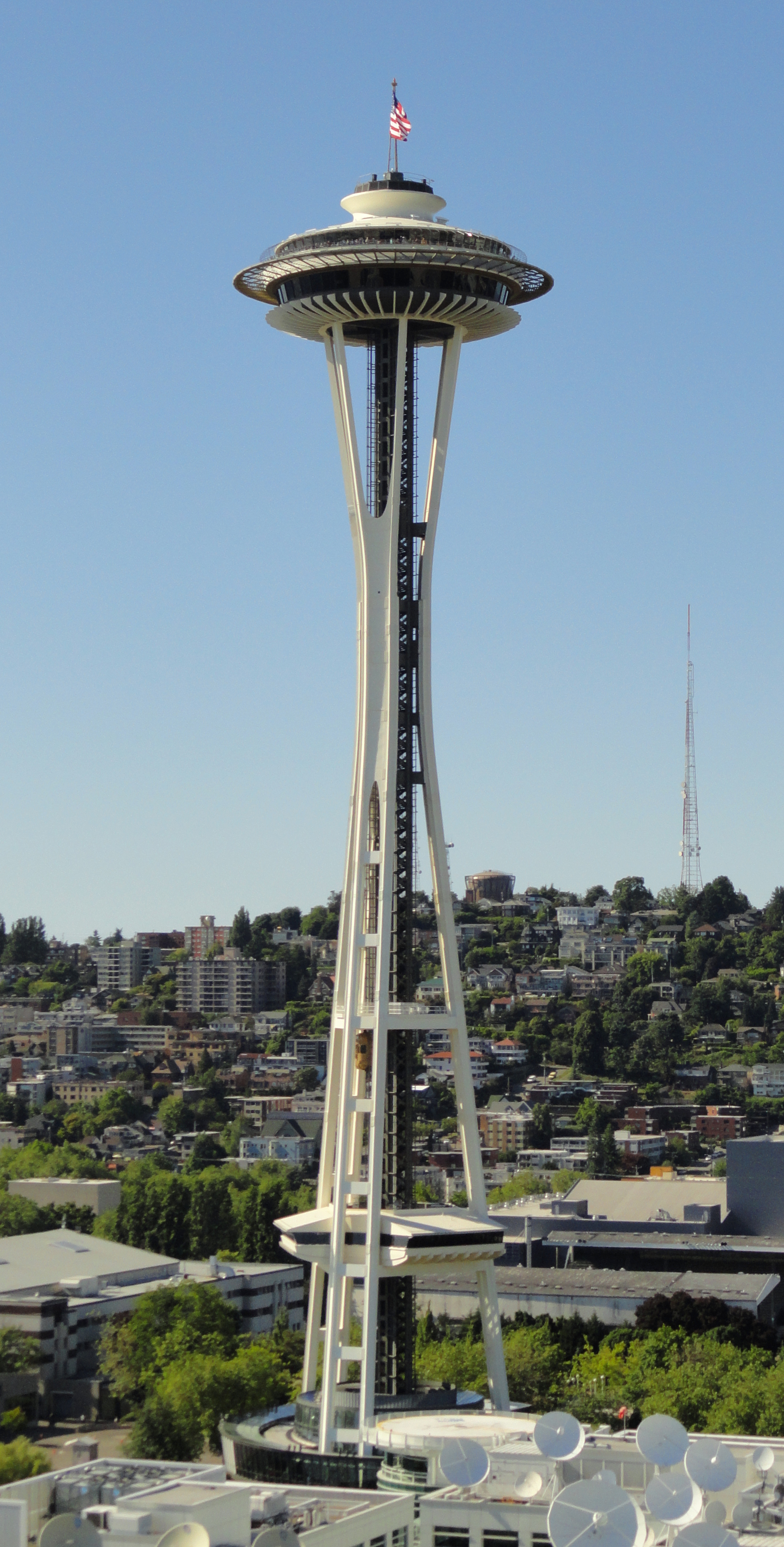 Space Needle (2011 image by Jordon Kalilich)